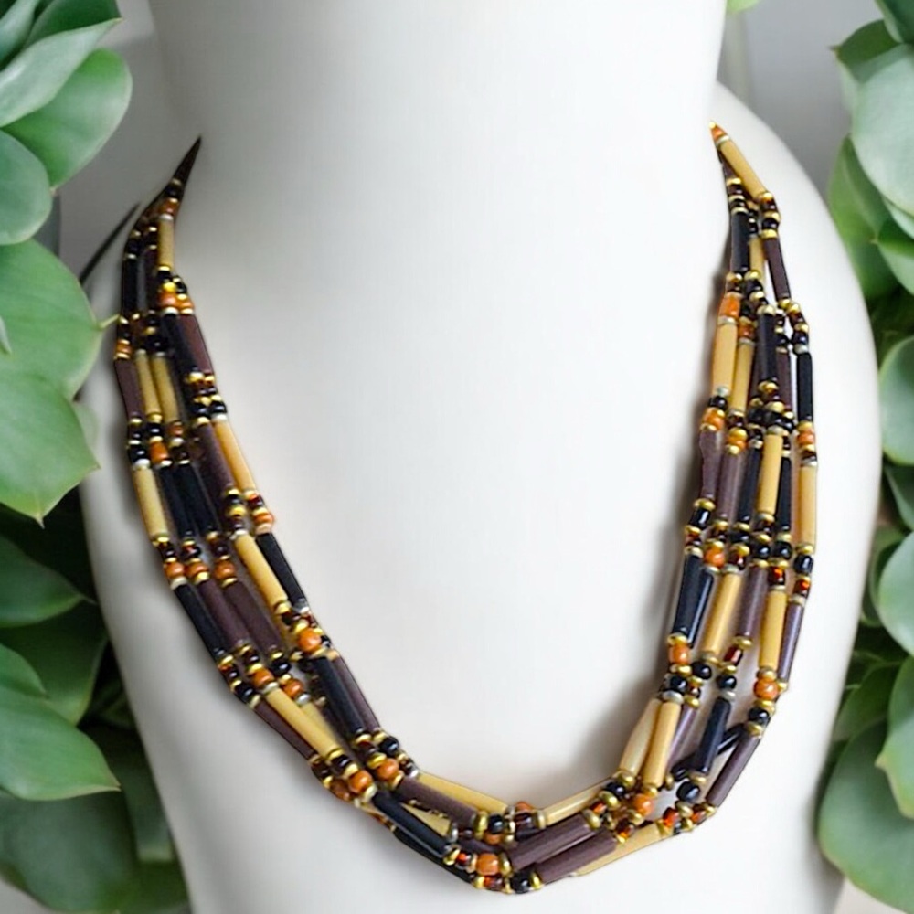 🌿 Earth-Tone Triple Strand Beaded Necklace 🌿